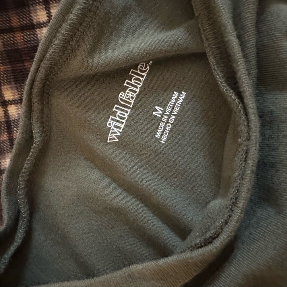 Wild Fable Dark Green Short Sleeve Crew Neck Crop Top - Picture 7 of 7